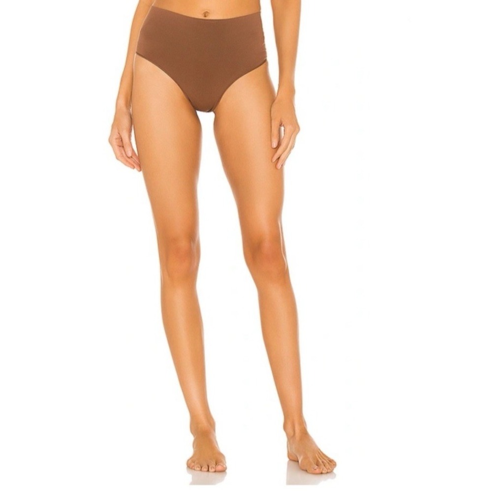 SPANX Women Size Small Everyday Shaping Thong Panty Naked‎ 4.0 Brown